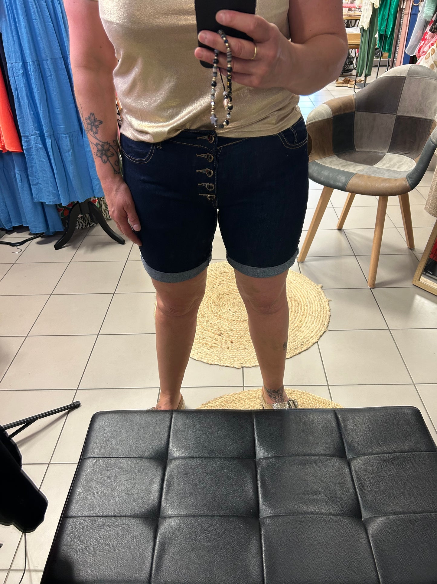 Short Juliette