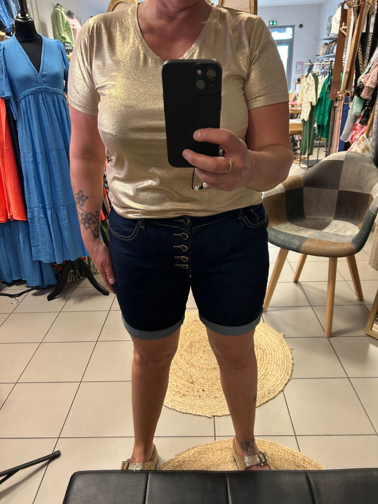 Short Juliette