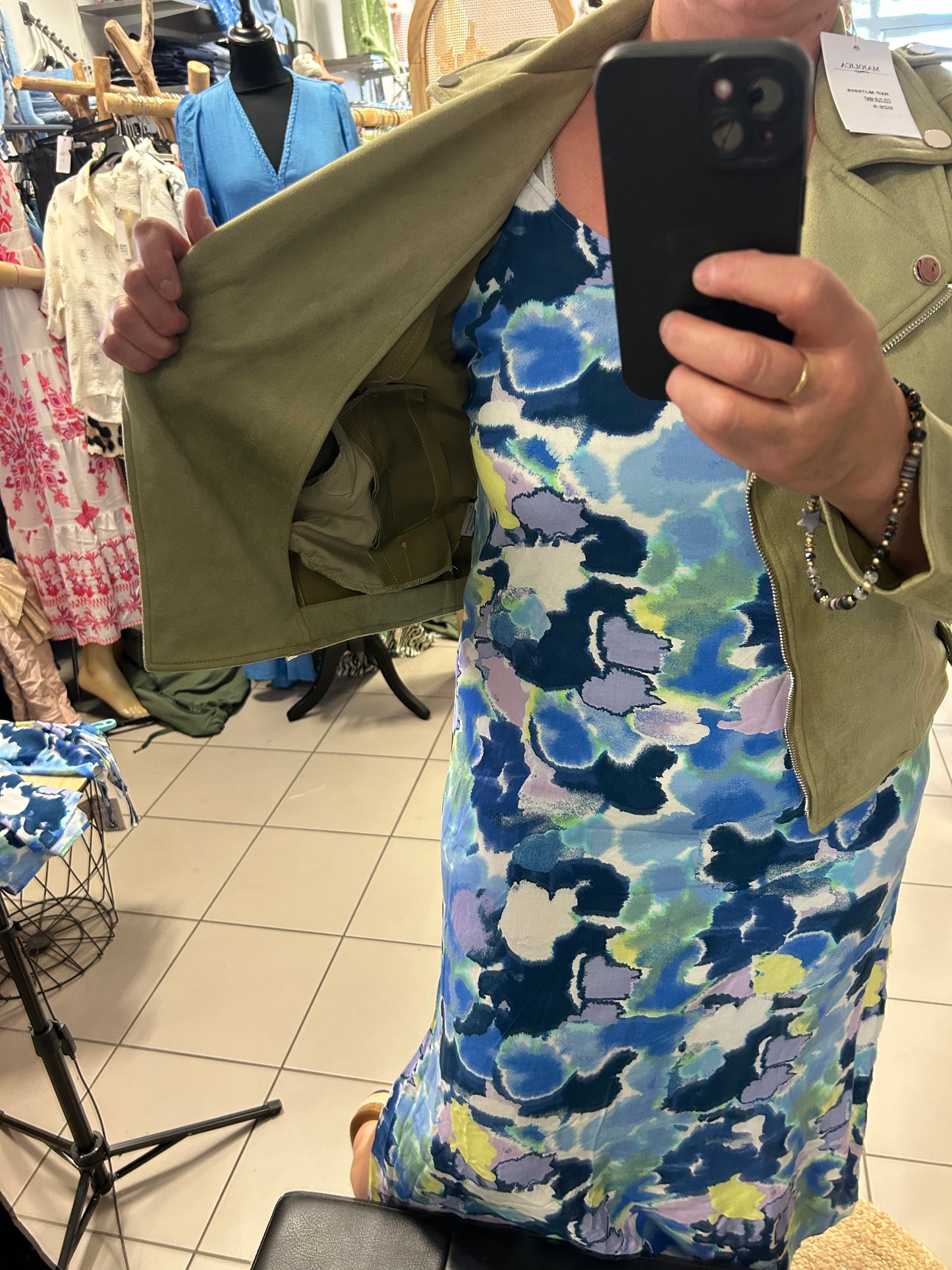 Robe Catherine