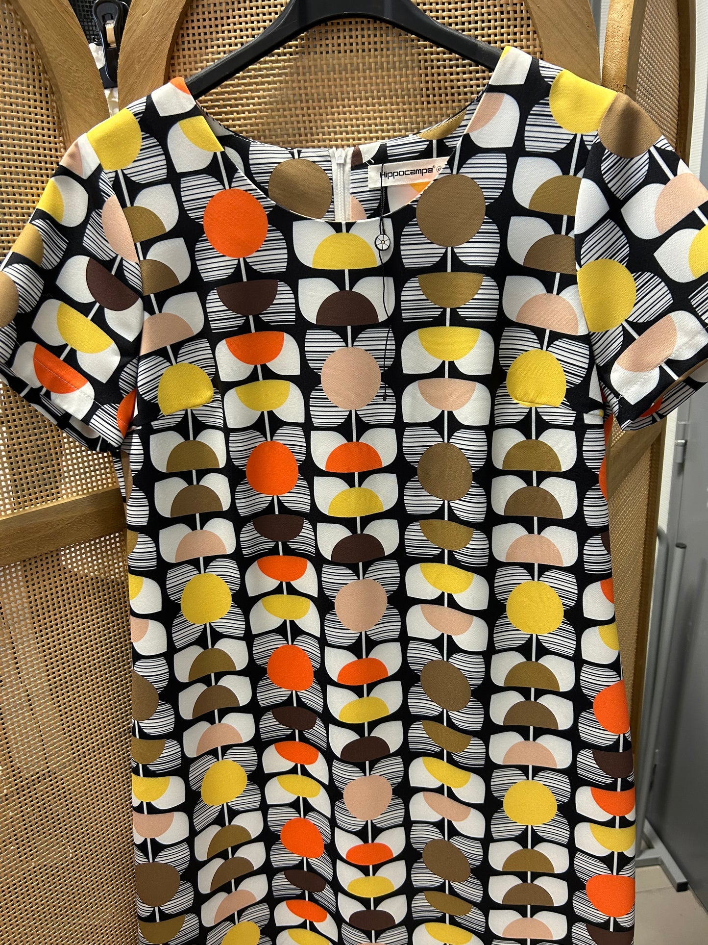 Robe Cassandra